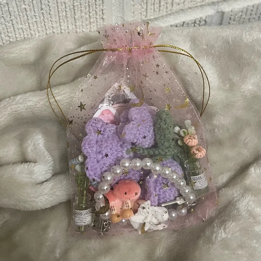 Keychain, Magnet, Sticker Bundle ✨ - Picture 4 of 5